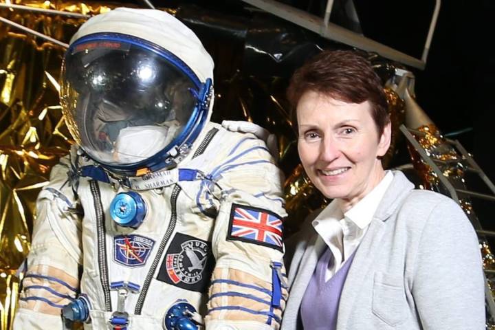 «Extraterrestres viven entre nosotros», revela la Primera Astronauta Británica