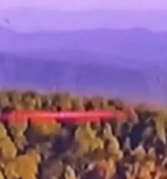 OVNI de color rojo aparece en vídeo en vivo en Carolina del Sur, EE. UU.