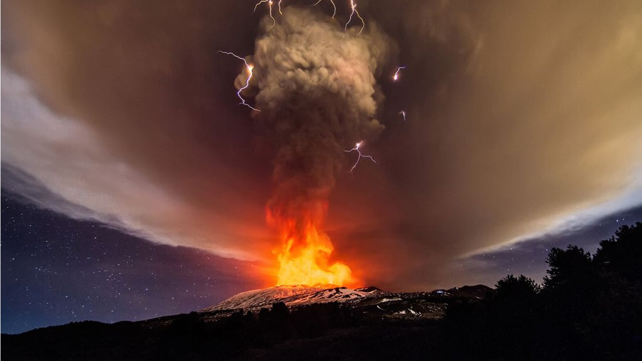 Una erupción volcánica enorme podría desatarse en Islas Canarias luego de 4200 micro-terremotos
