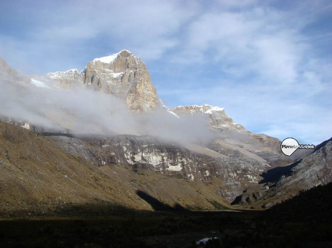 Ritacuba Blanco, visto desde el Valle de Cojines (Suroccidente)