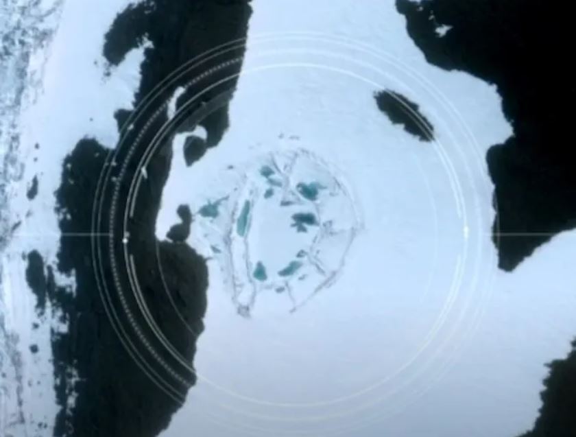 ¿Una ciudad antigua emerge del hielo de la Antártida?